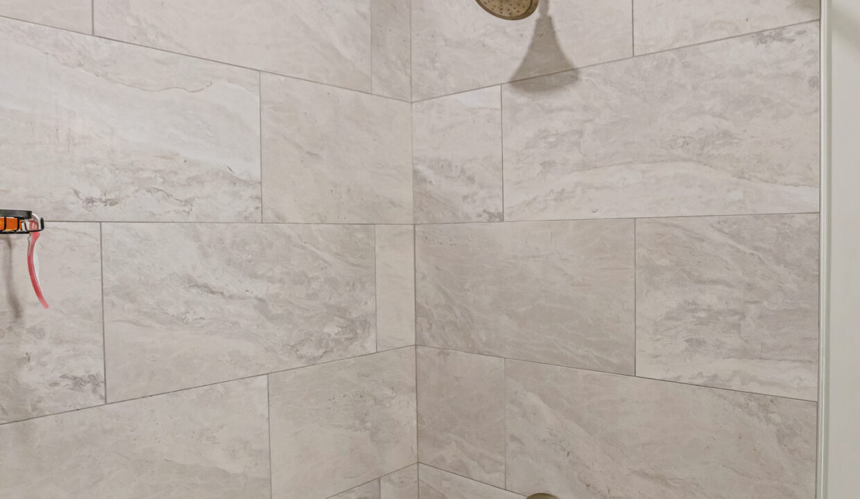 1003-460 Callaway Rd-17