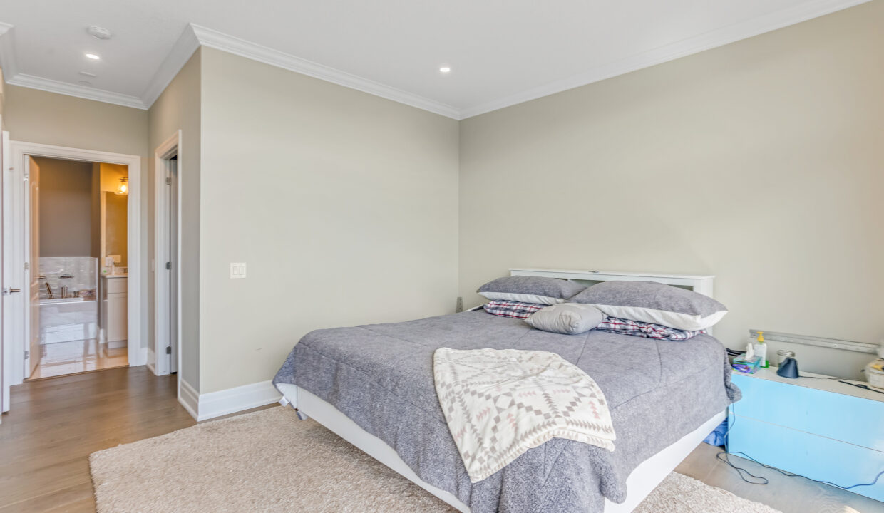 1003-460 Callaway Rd-24