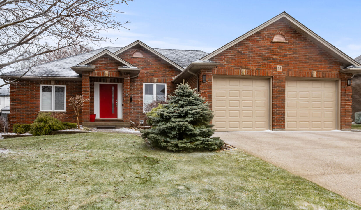 001-61 Stephen Moore Dr (1)