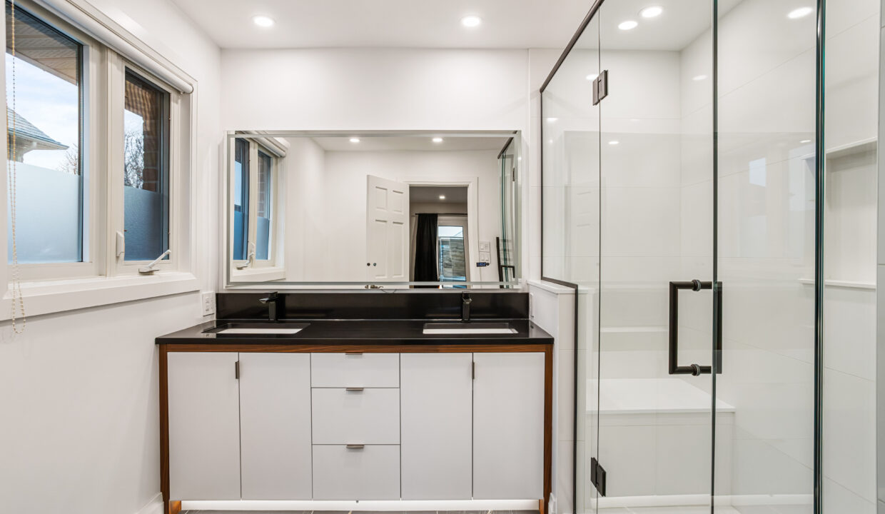 023-61 Stephen Moore Dr (23)