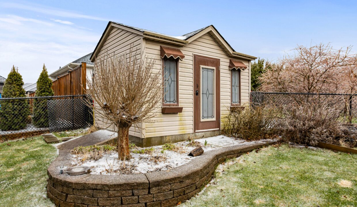 037-61 Stephen Moore Dr (37)