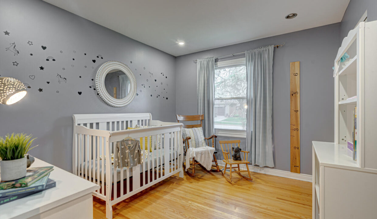 447 Grand View Avenue London-large-028-029-grand view avenue16-1500x1000-72dpi