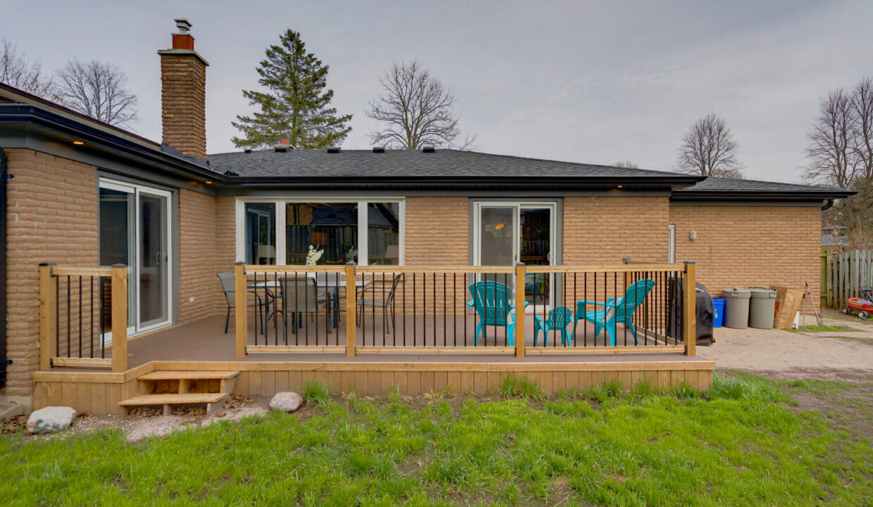 447 Grand View Avenue London-large-049-035-grand view avenue36-1500x1000-72dpi