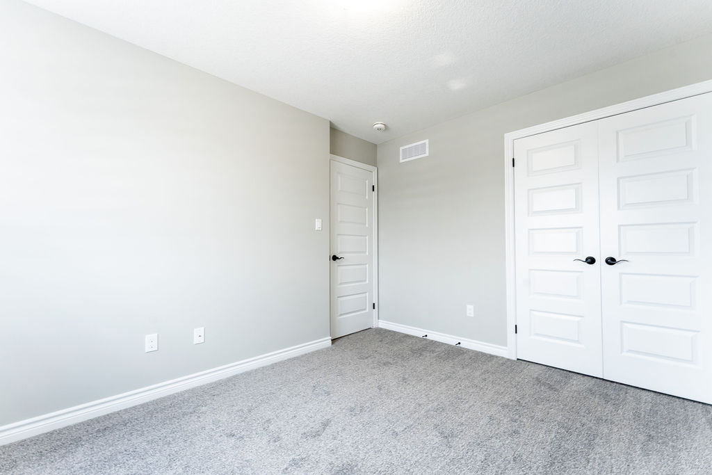 MMP09241-22
