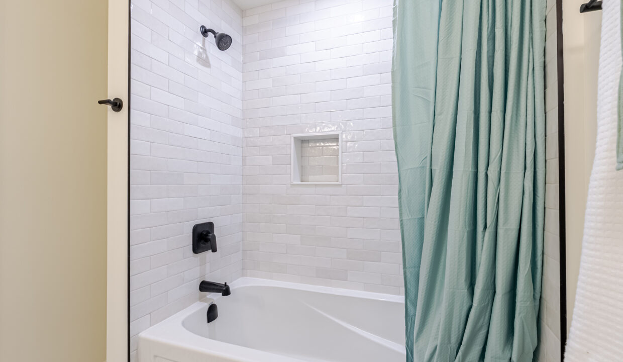 4081 Winterberry Dr, London, ON-26