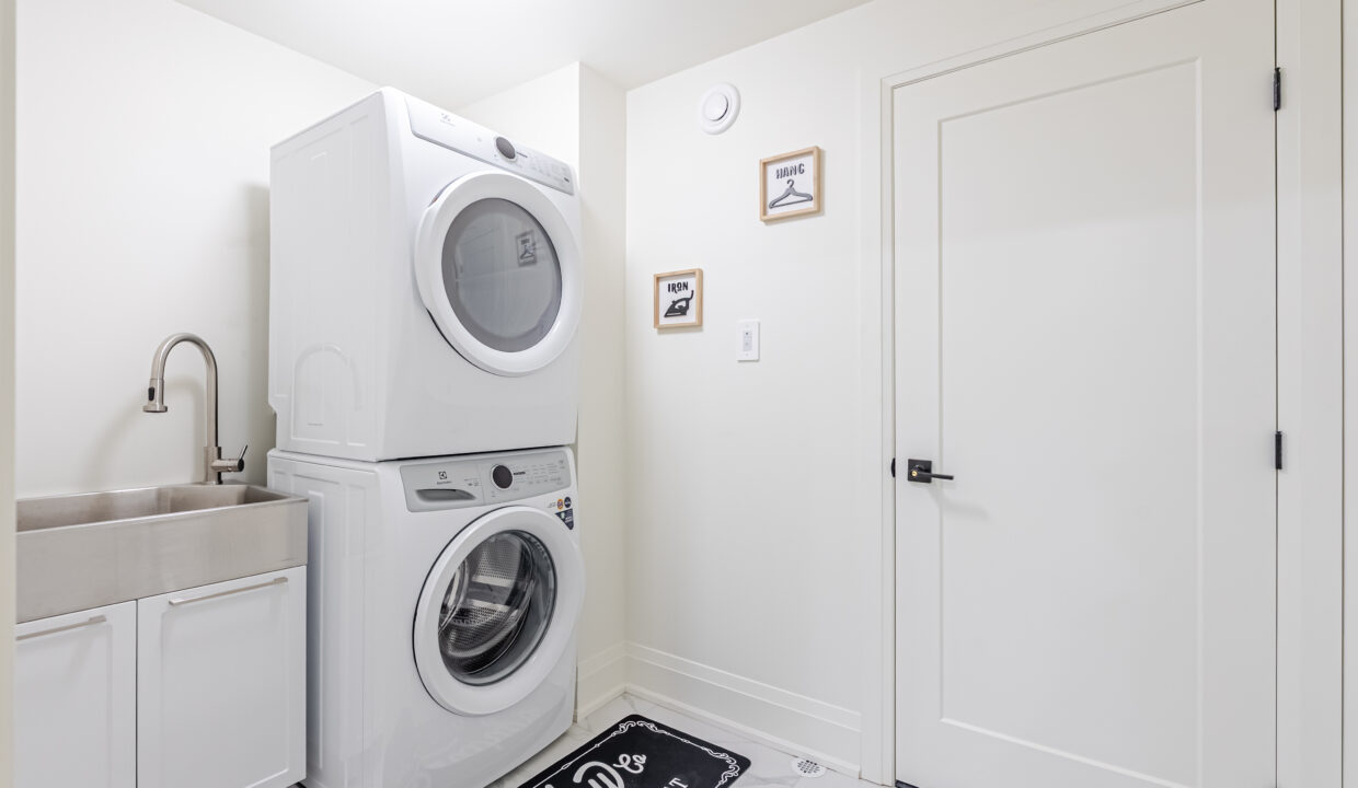 4081 Winterberry Dr, London, ON-28