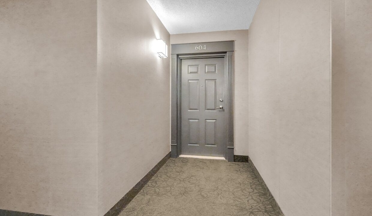 604-549 Ridout St N virtual-tour-360010-mls-high-res-image-12