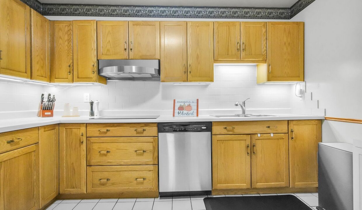 604-549 Ridout St N virtual-tour-360010-mls-high-res-image-15