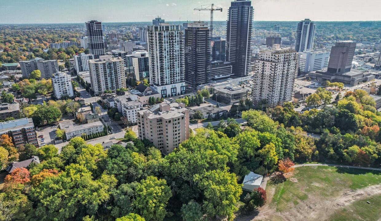 604-549 Ridout St N virtual-tour-360010-mls-high-res-image-4