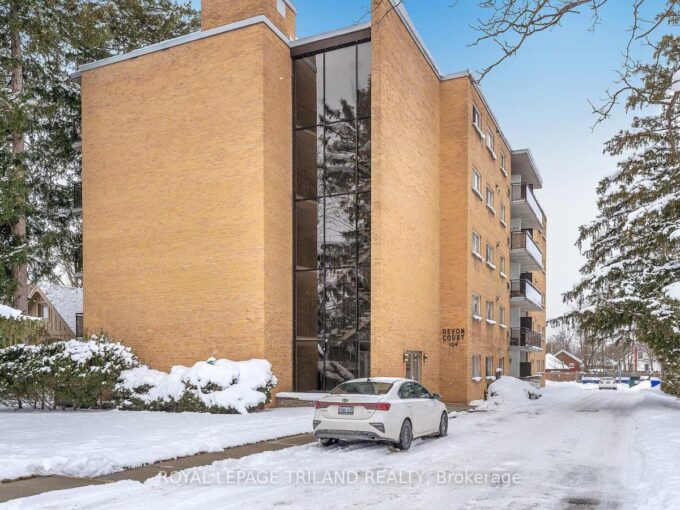 104 Devonshire for rent