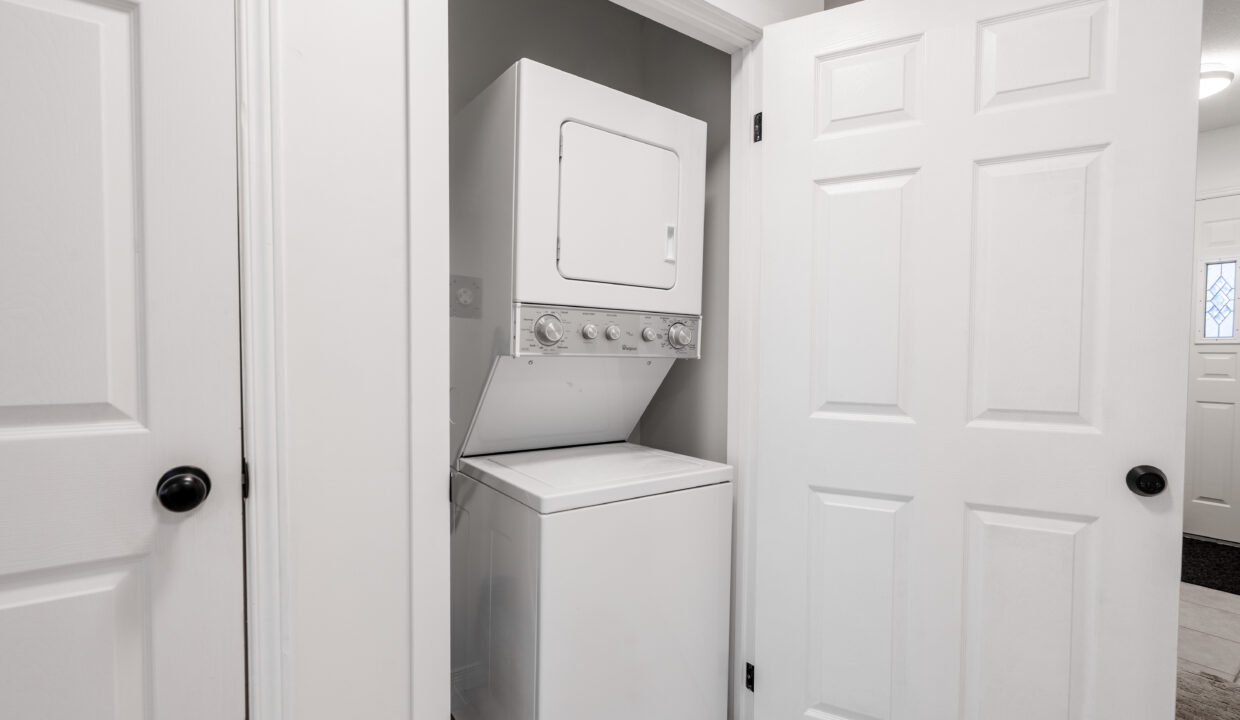 235 Rossmore Court Interior-14