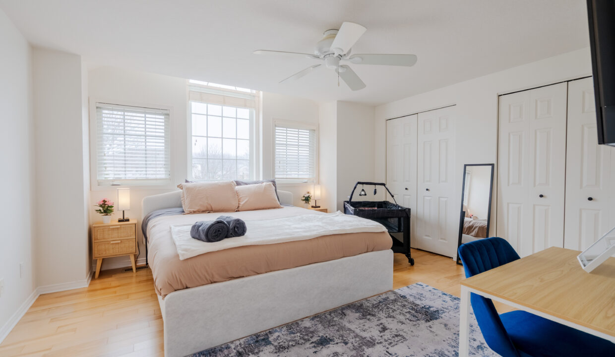 235 Rossmore Court Interior-16