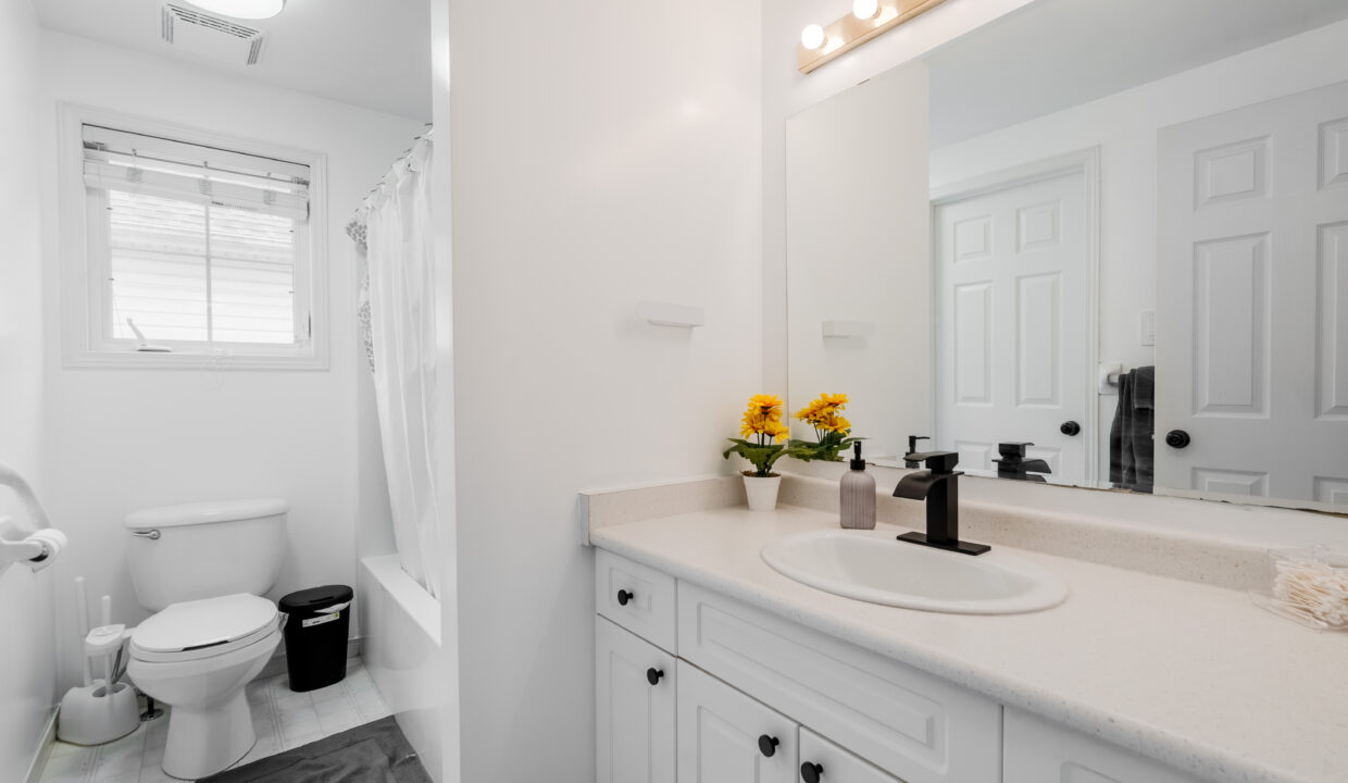 235 Rossmore Court Interior-20
