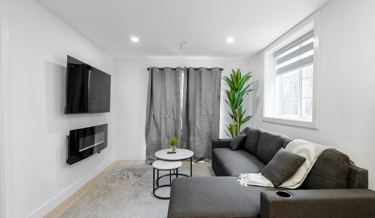 235 Rossmore Court Interior-36