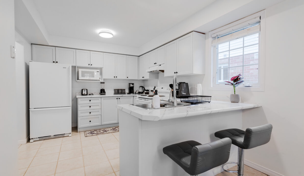 235 Rossmore Court Interior-6