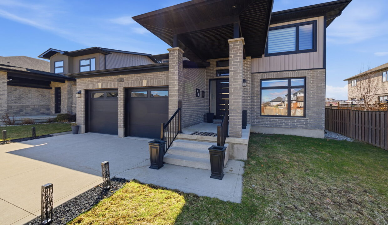 4-web-or-mls-1615 Sandridge Ln - Final LIsting Photos-059