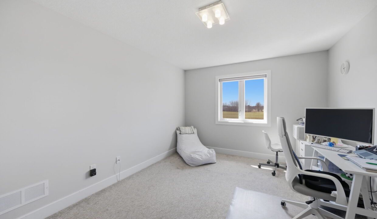 43-web-or-mls-1615 Sandridge Ln - Final LIsting Photos-014