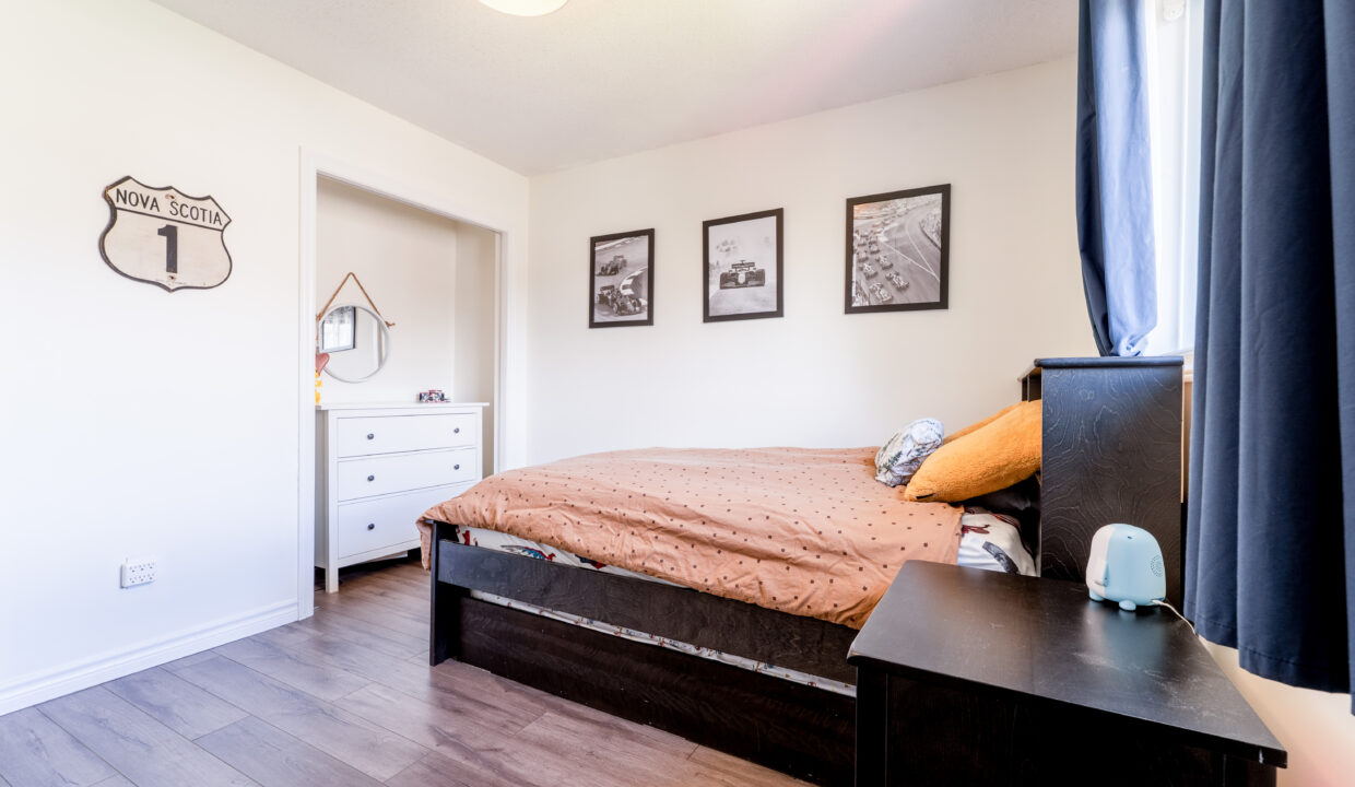 677longworthroad--14