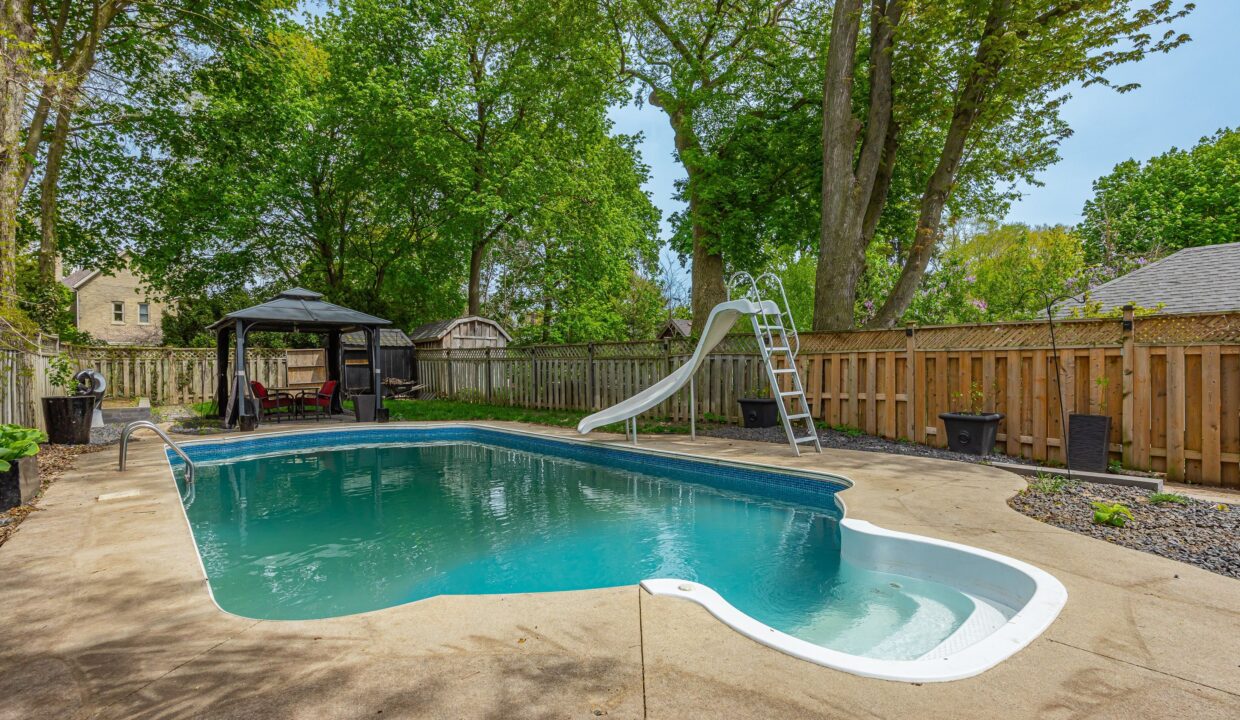 28-renwick-avenue-london-east-X13121702-33