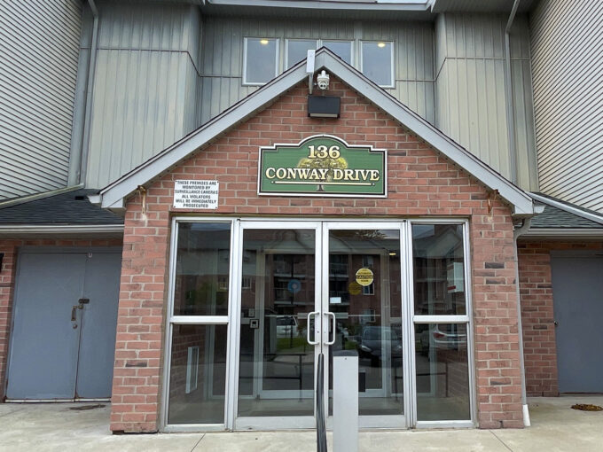 136 conway