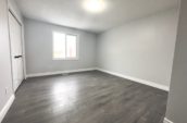 30 Dundee Place