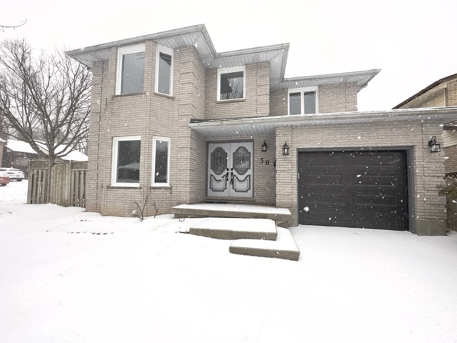 30 Dundee Place