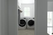 555 Sunningdale