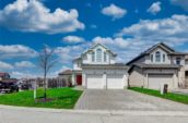 829 Queensborough Cres