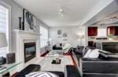 829 Queensborough Cres