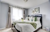 829 Queensborough Cres