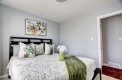 829 Queensborough Cres