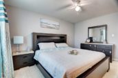 829 Queensborough Cres