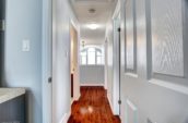 829 Queensborough Cres