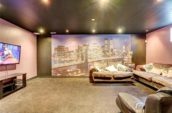 829 Queensborough Cres