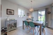 1220 Riverbend Rd, London