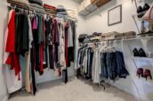 1220 Riverbend Rd, London