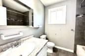 108 Toulon Cres