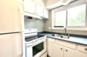 108 Toulon Cres