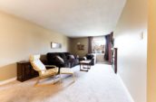 31 Aldersbrook Cres, London