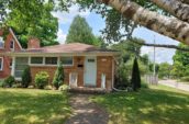 82 Huron St