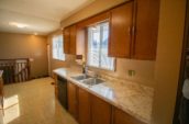 749 Monsarrat Ave