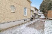 107 Wharncliffe Road North