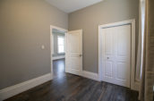 127 St James