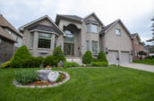 206 Ambleside Drive