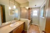 1463 Stoneybrook