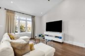 2250 Buroak Dr, London