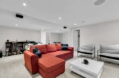 2250 Buroak Dr, London
