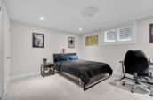 2250 Buroak Dr, London